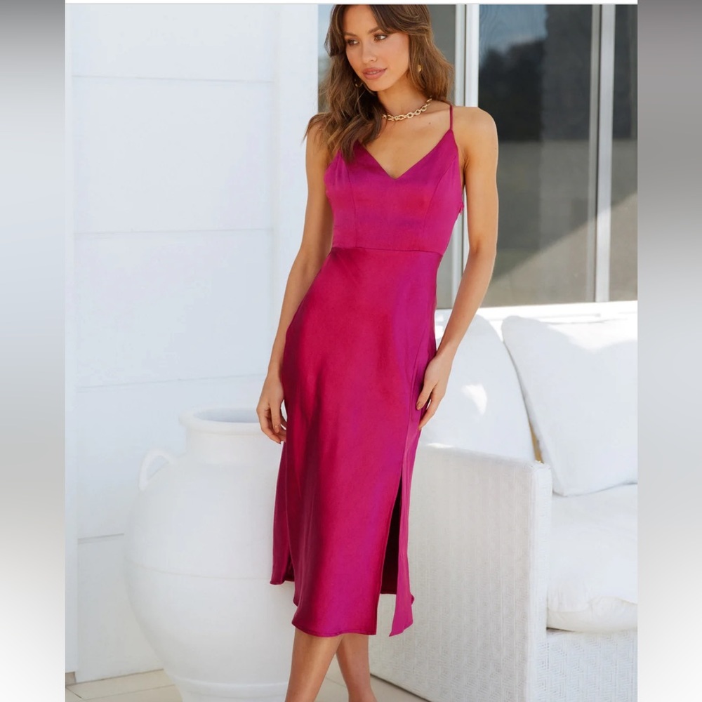 Hello Molly I Know Myself Midi Dress Fuscia